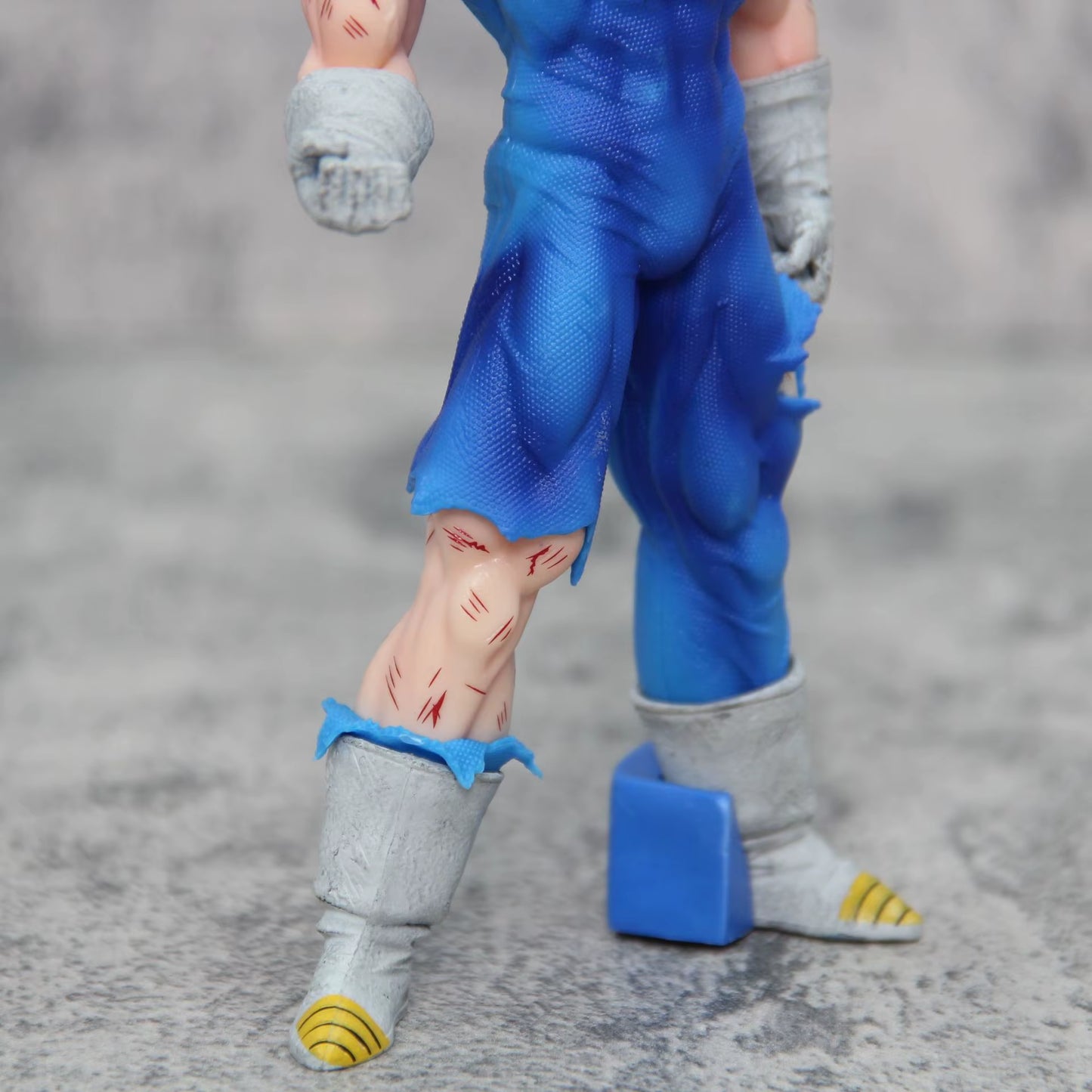 Super Saiyan Prince Vegeta Figure - Premium Anime Collectible with Dynamic Pose