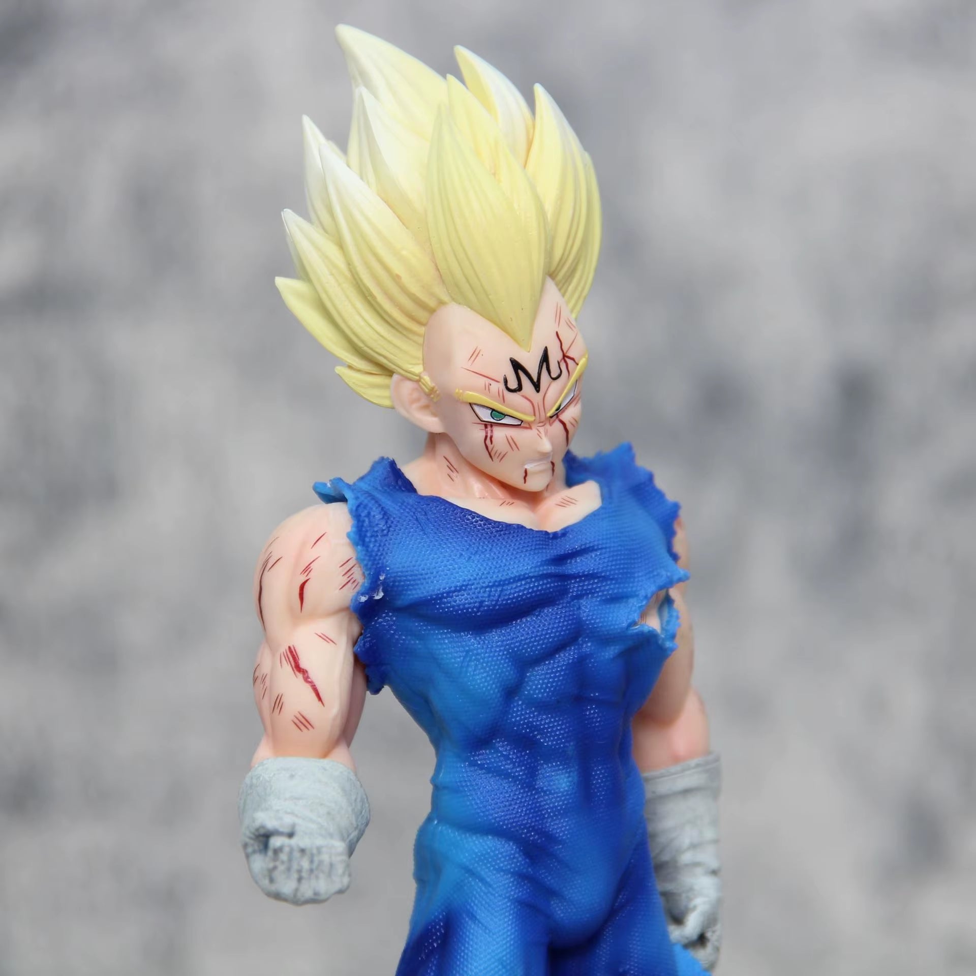 Super Saiyan Prince Vegeta Figure - Premium Anime Collectible with Dynamic Pose